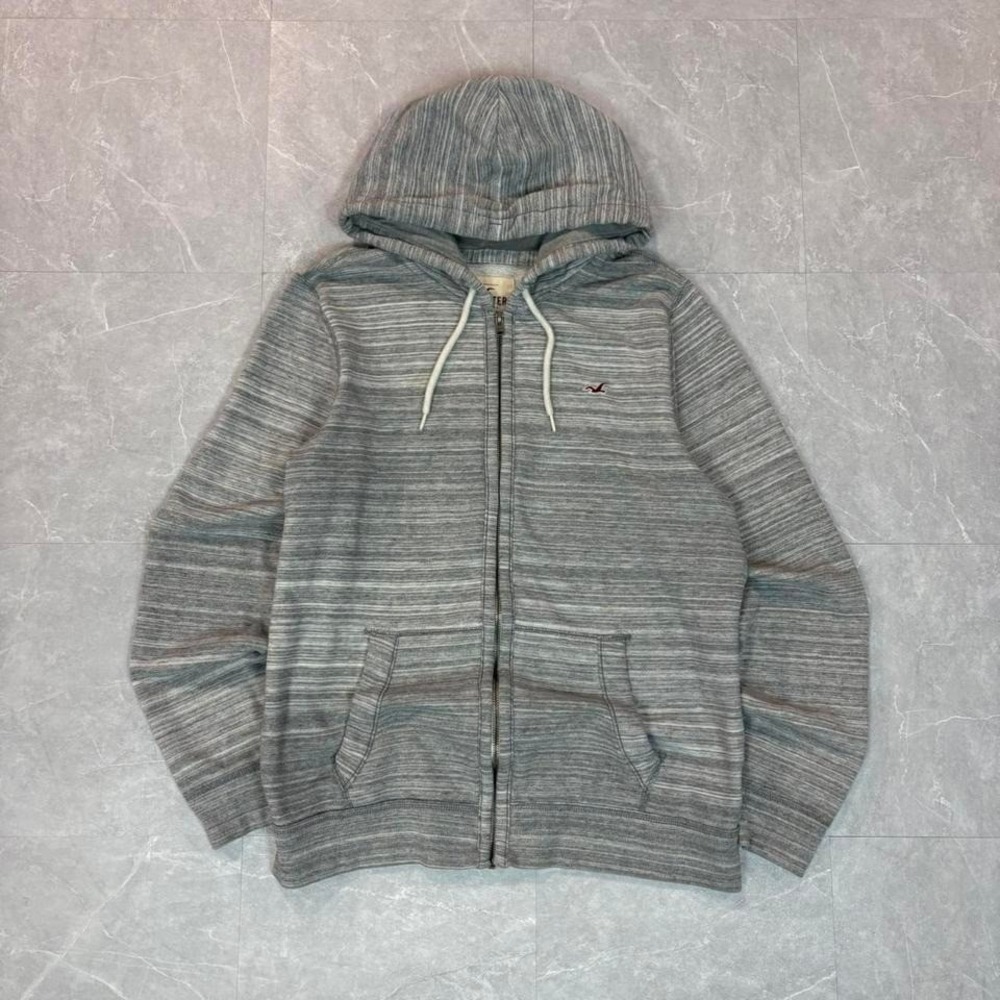 Y2K Hollister‎ Grey and white striped zip up hoodie #stripes